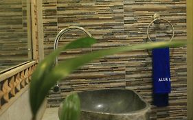 Alur Beach Homestay